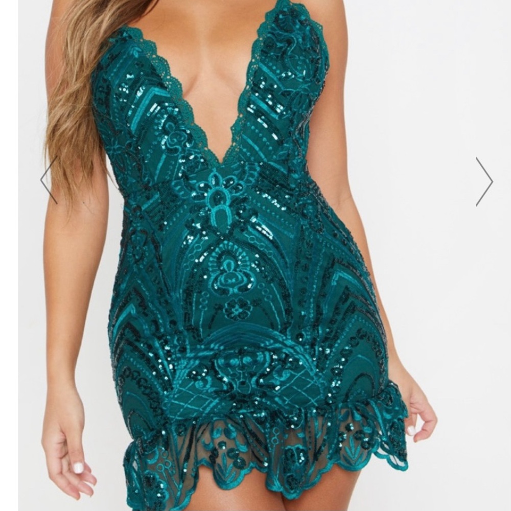 Pretty Little Thing Emerald Green Dress